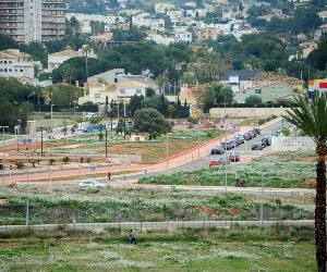 https://www.denia.com/wp-content/uploads/2022/12/parcela-donde-se-ubicara-la-pista-de-pump-track-de-denia-scaled.jpg